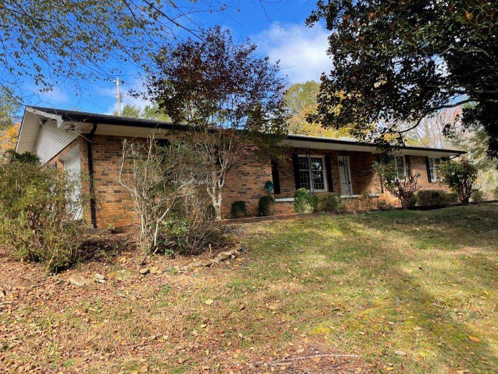 2884 Dickey Road - Photo 1