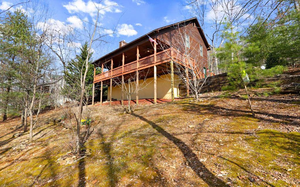 424 Summit Way - Photo 1