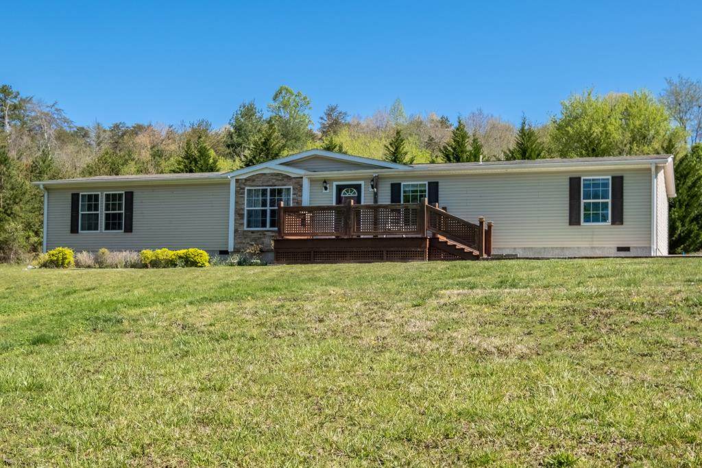 25 Meadows Mhp Drive - Photo 1