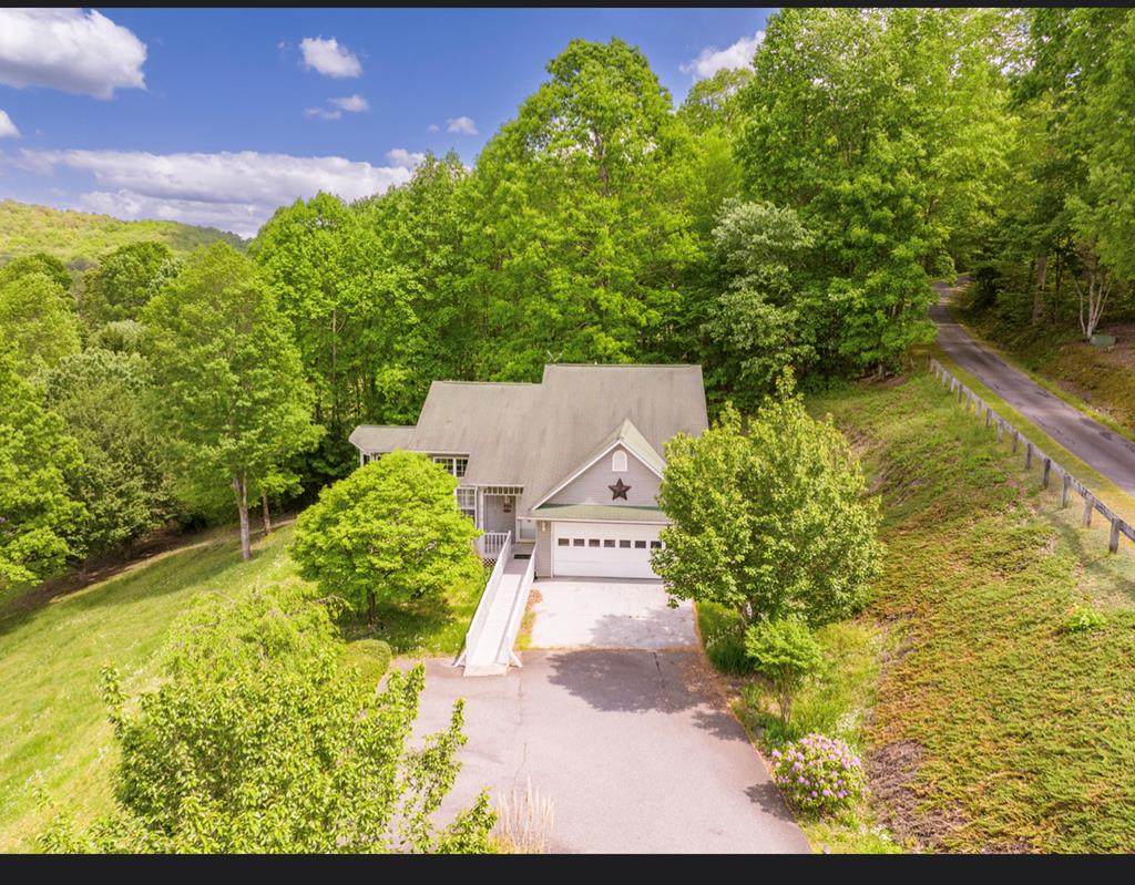 295 White Oak Dr - Photo 1