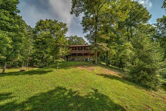 462 Lightning Bug Ln - Photo 1