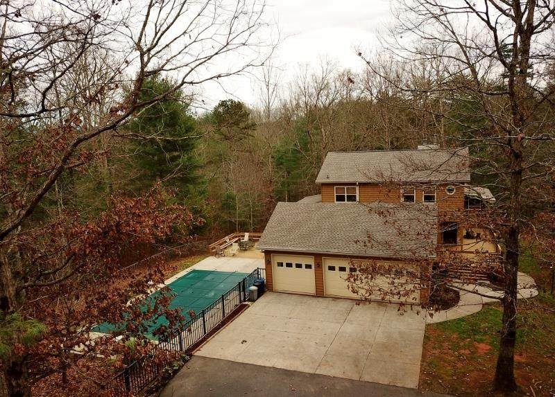 1131 East Pine Ridge Rd - Photo 1