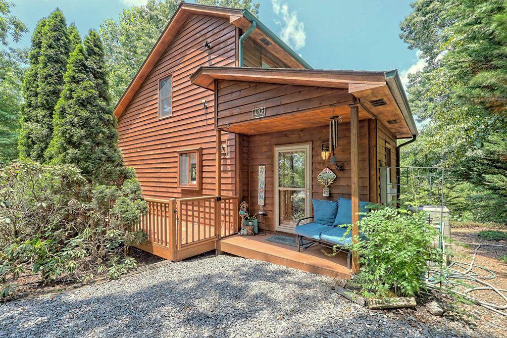 185 Bradford Dr - Photo 1