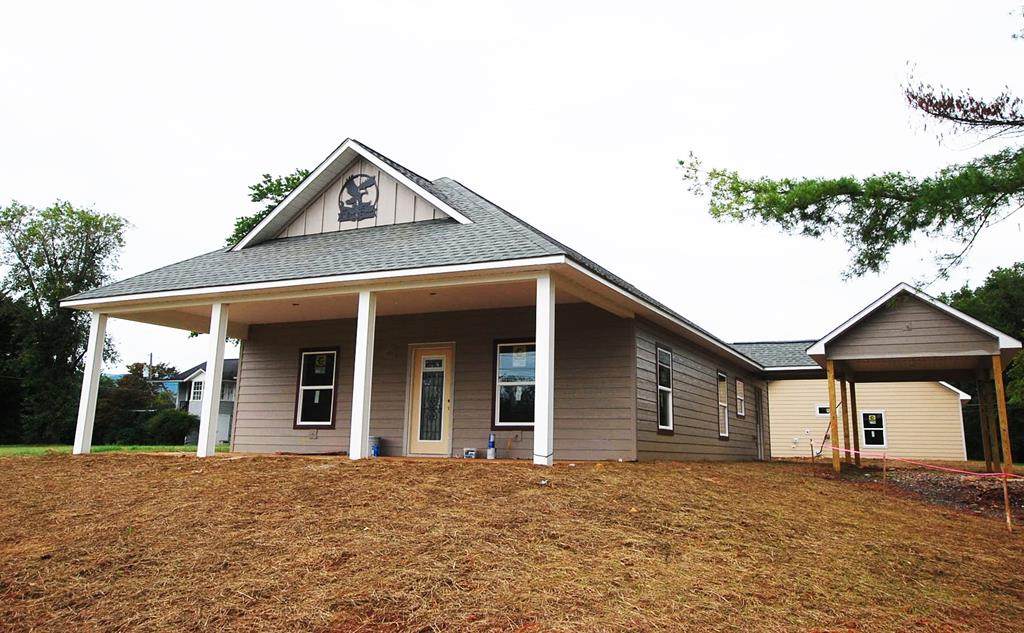 39 Eagle Street - Photo 1