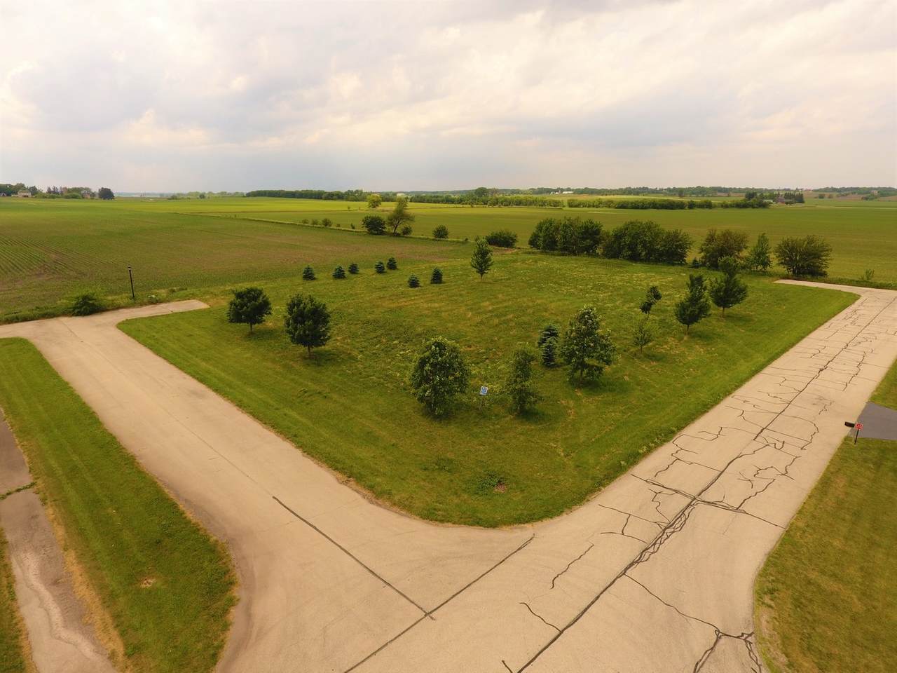 Lot 44 Prairie Valley Drive - Photo 1