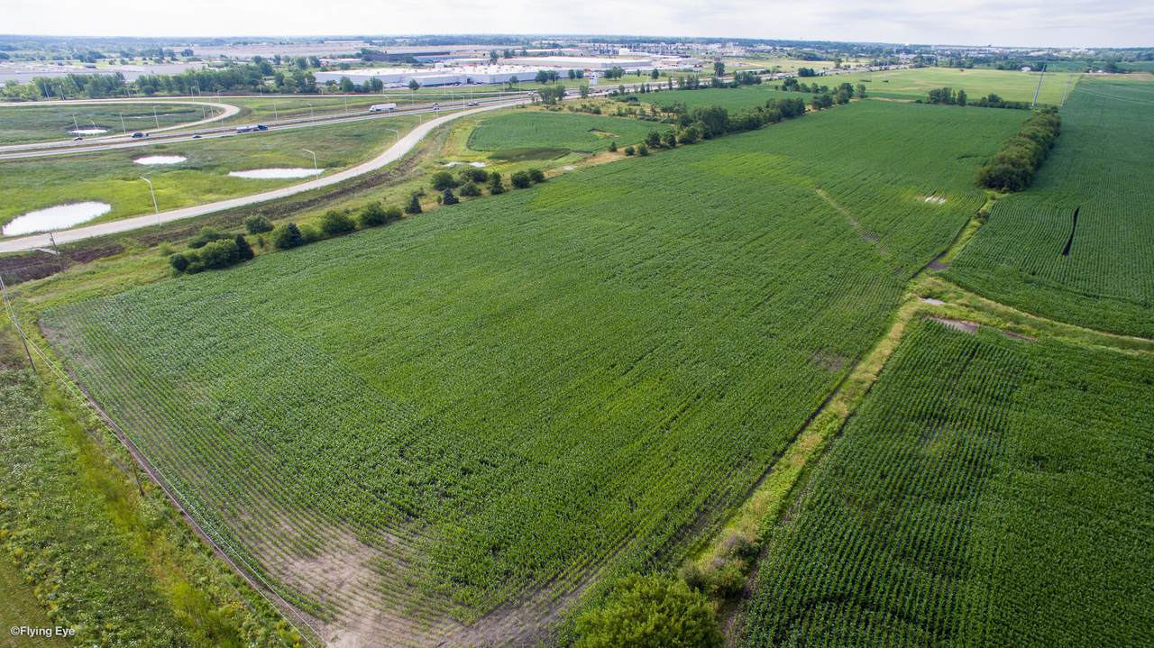 6051 Stuenkel Road - Photo 1