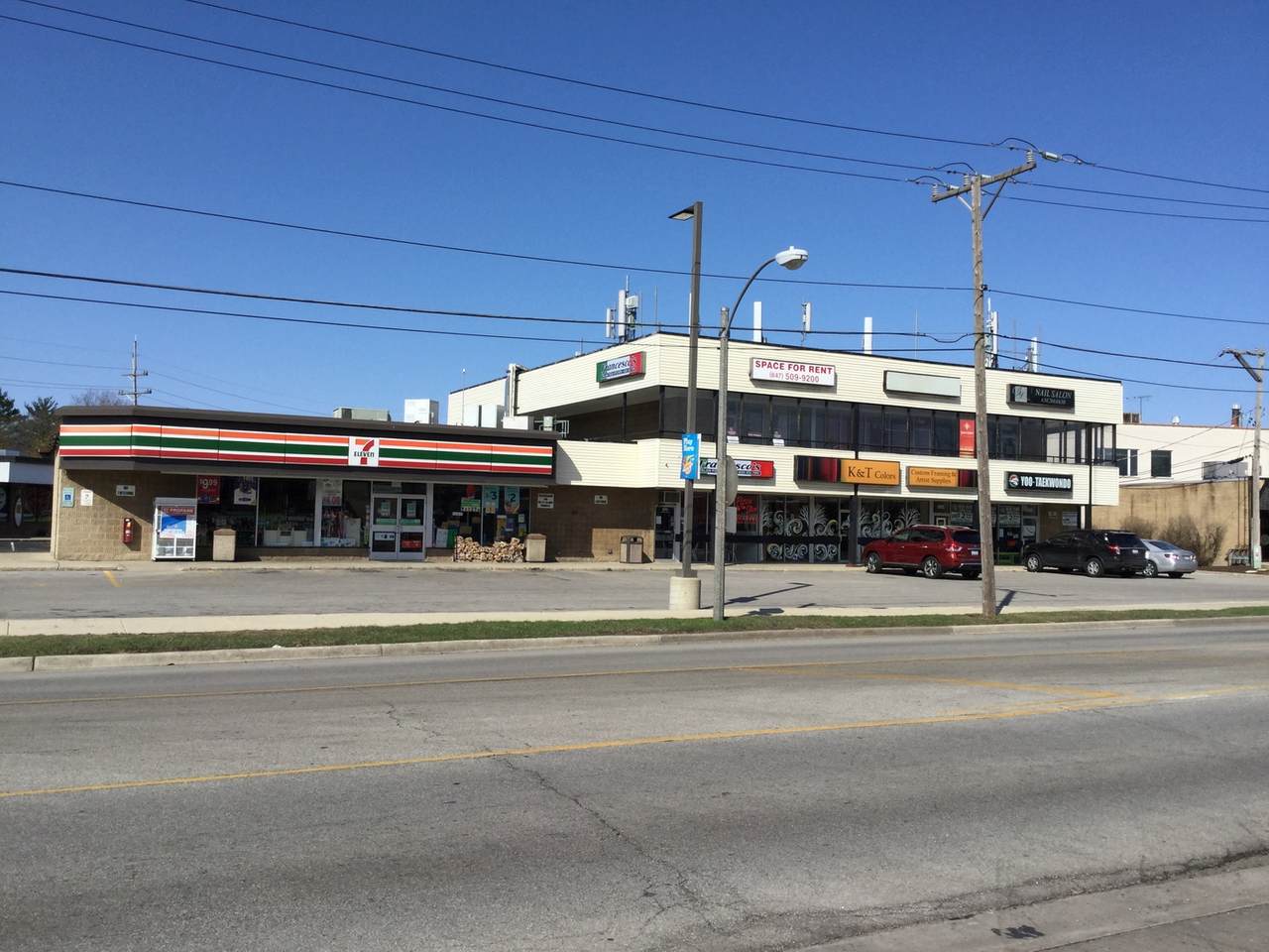 560 York Road - Photo 1