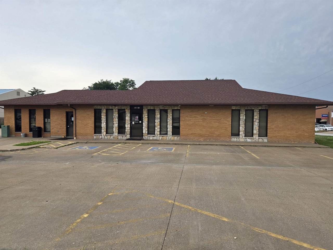 418 36th Street - Photo 1