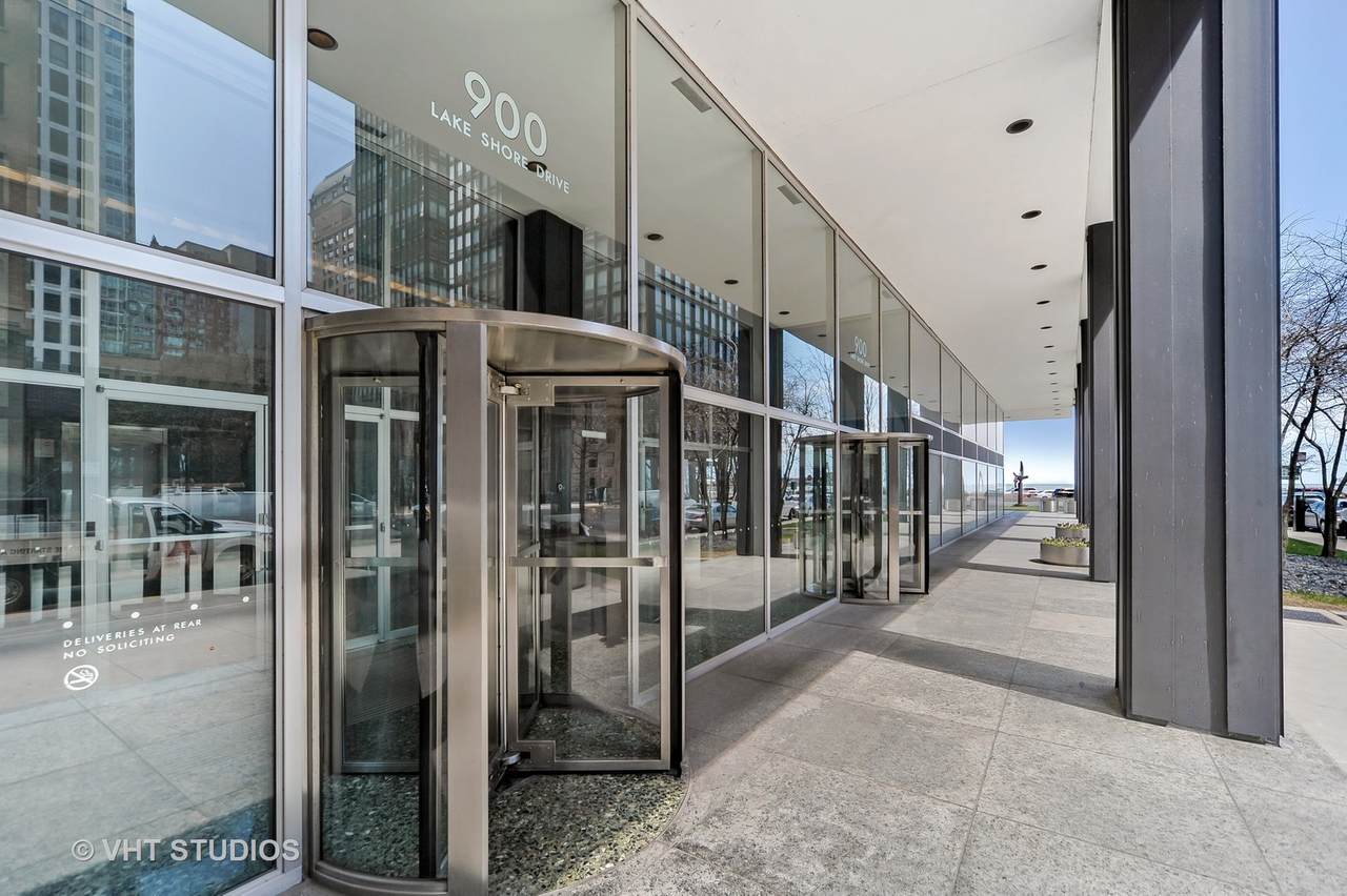 900 Lake Shore Drive - Photo 1