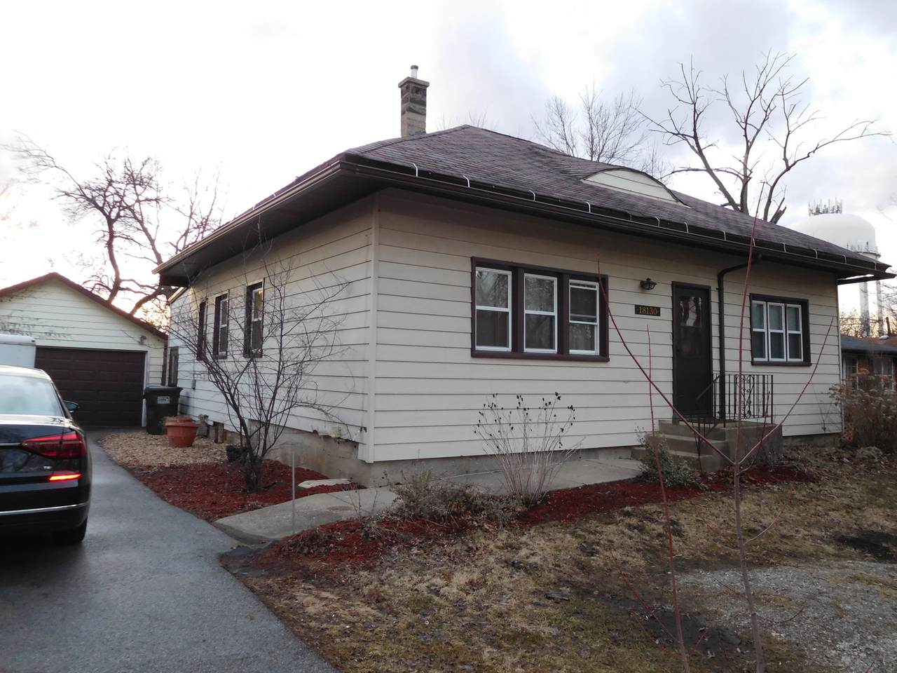 18130 Stewart Avenue - Photo 1