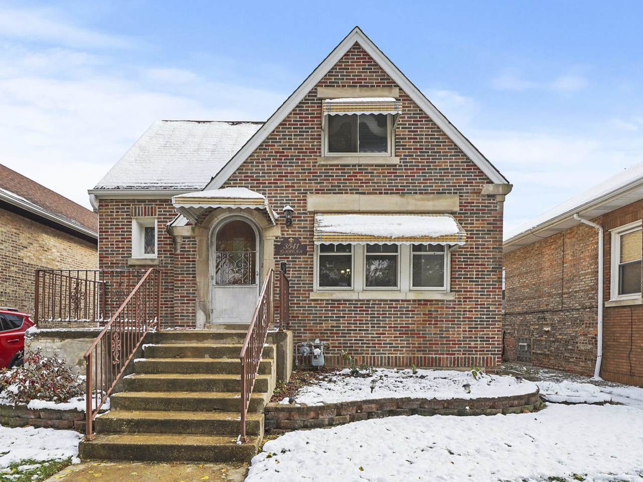 3541 Gunderson Avenue - Photo 1
