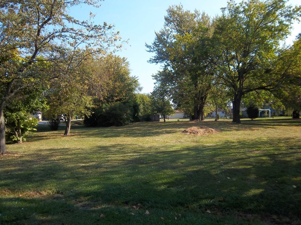 117 Plainfield Road - Photo 1