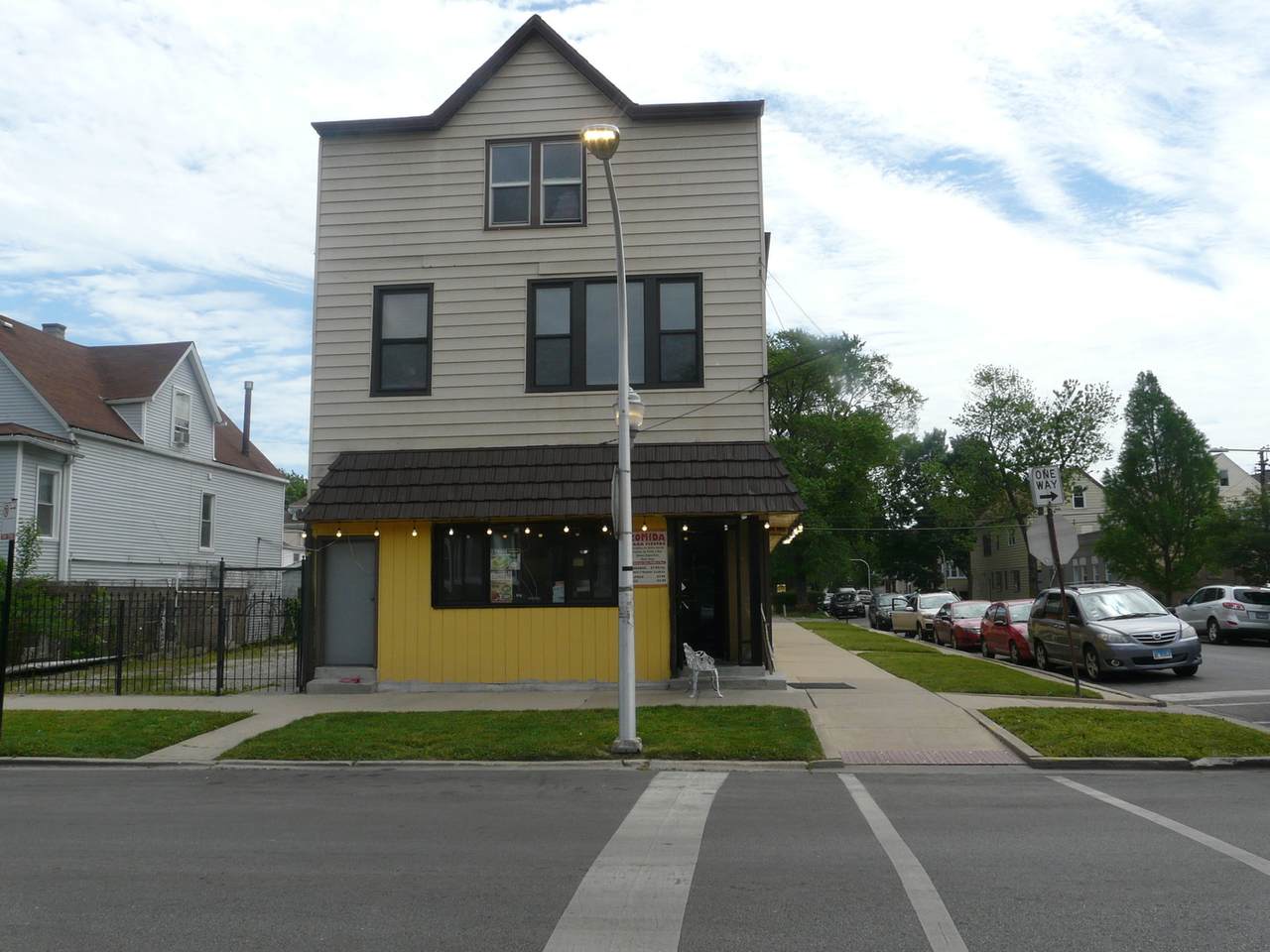 4557-59 Richmond Street - Photo 1