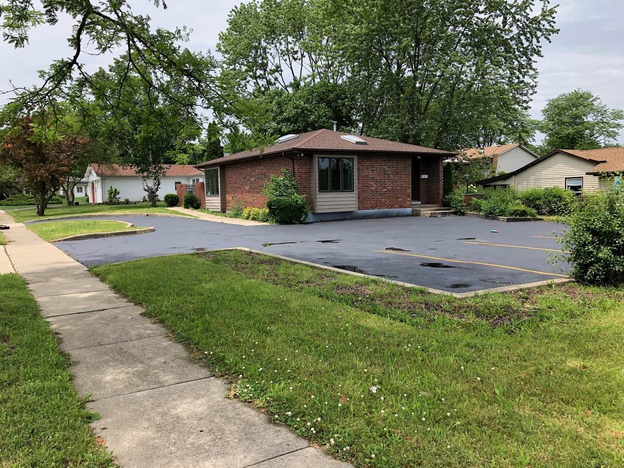 1756 Bloomingdale Road - Photo 1