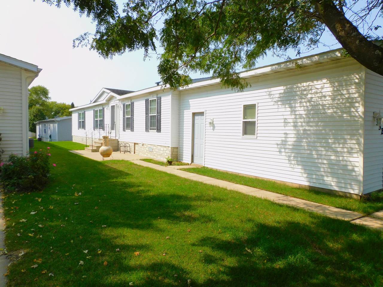 332 Elder Lane - Photo 1