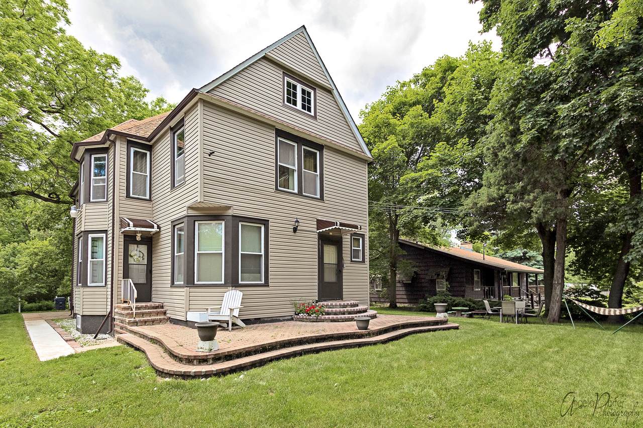 38878 Sheridan Road - Photo 1