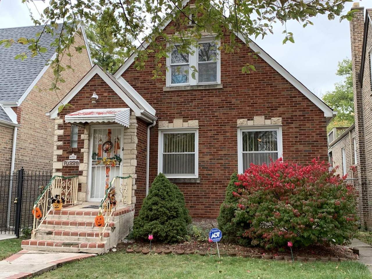 10229 Eberhart Street - Photo 1