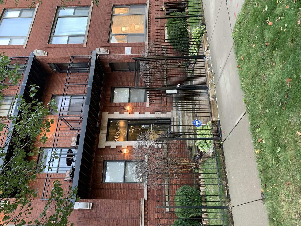 5830 Calumet Avenue - Photo 1