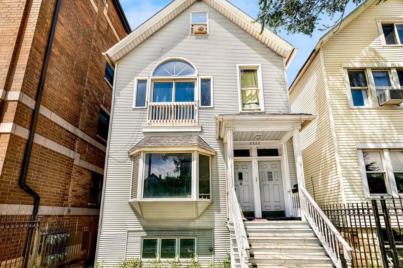 2532 Ashland Avenue - Photo 1