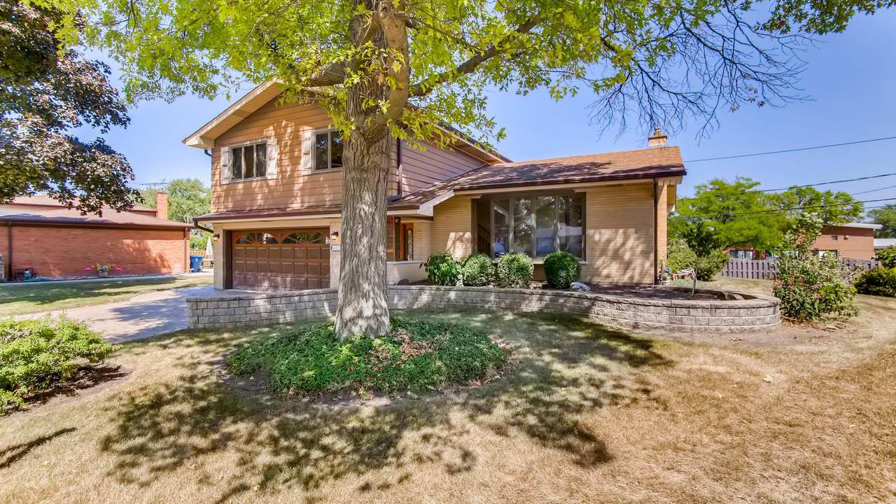 607 Carol Lane - Photo 1