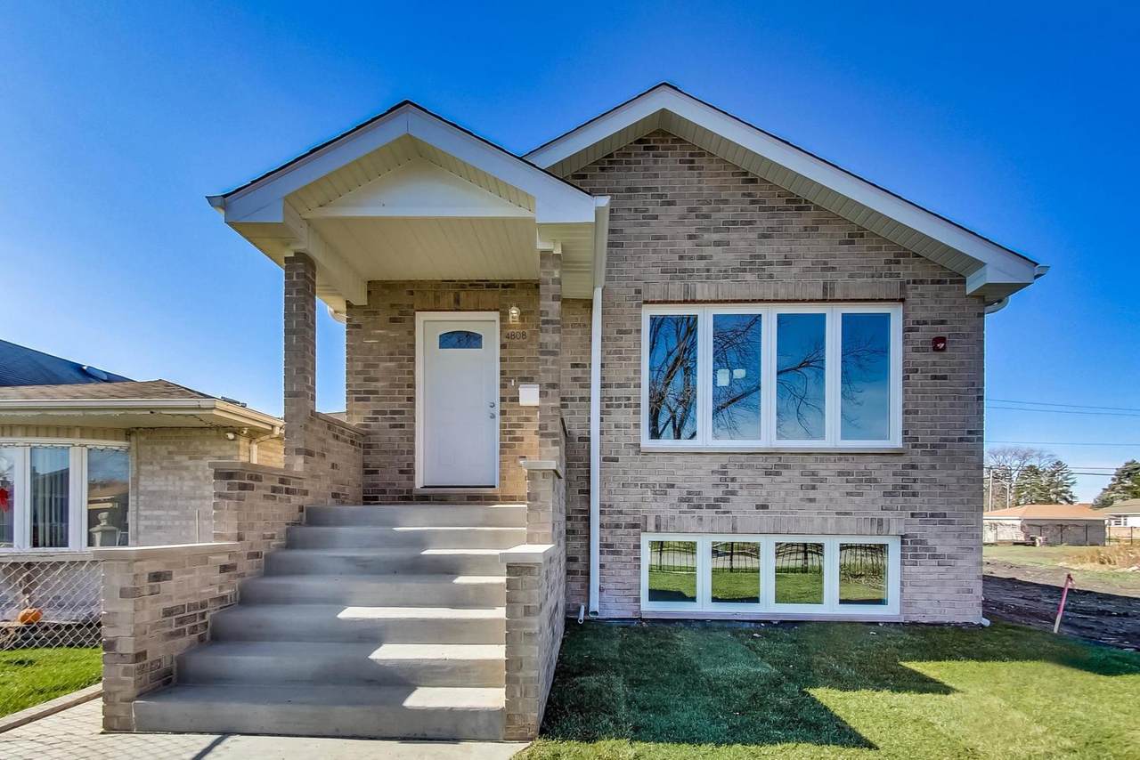 4806 Lorel Avenue - Photo 1