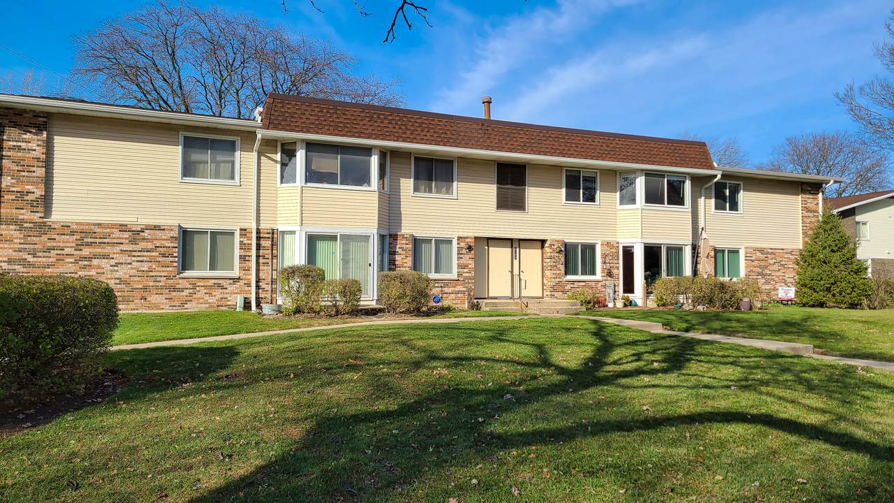 3100 Roberts Drive - Photo 1