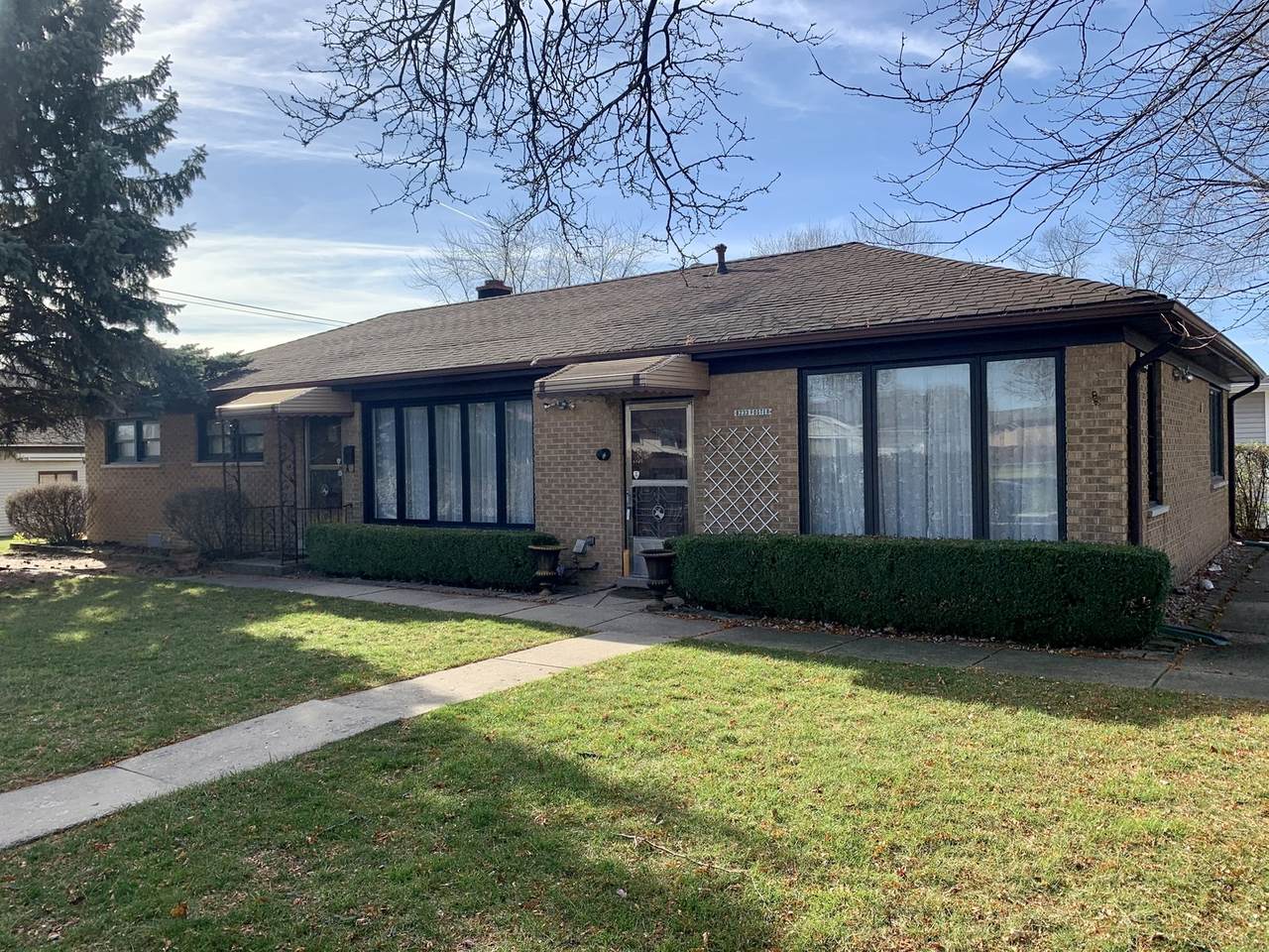 8233 Foster Avenue - Photo 1
