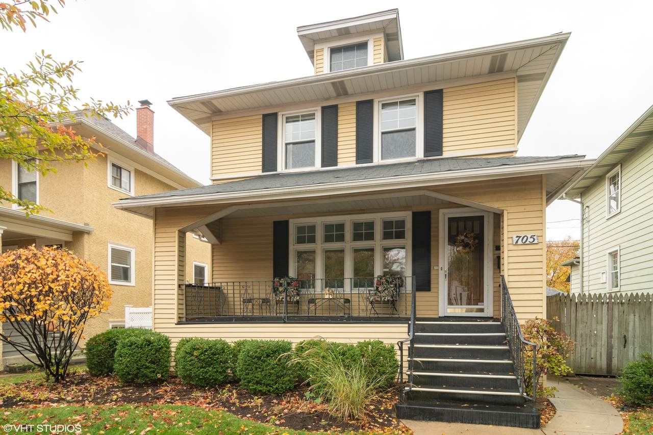 705 Carpenter Avenue - Photo 1