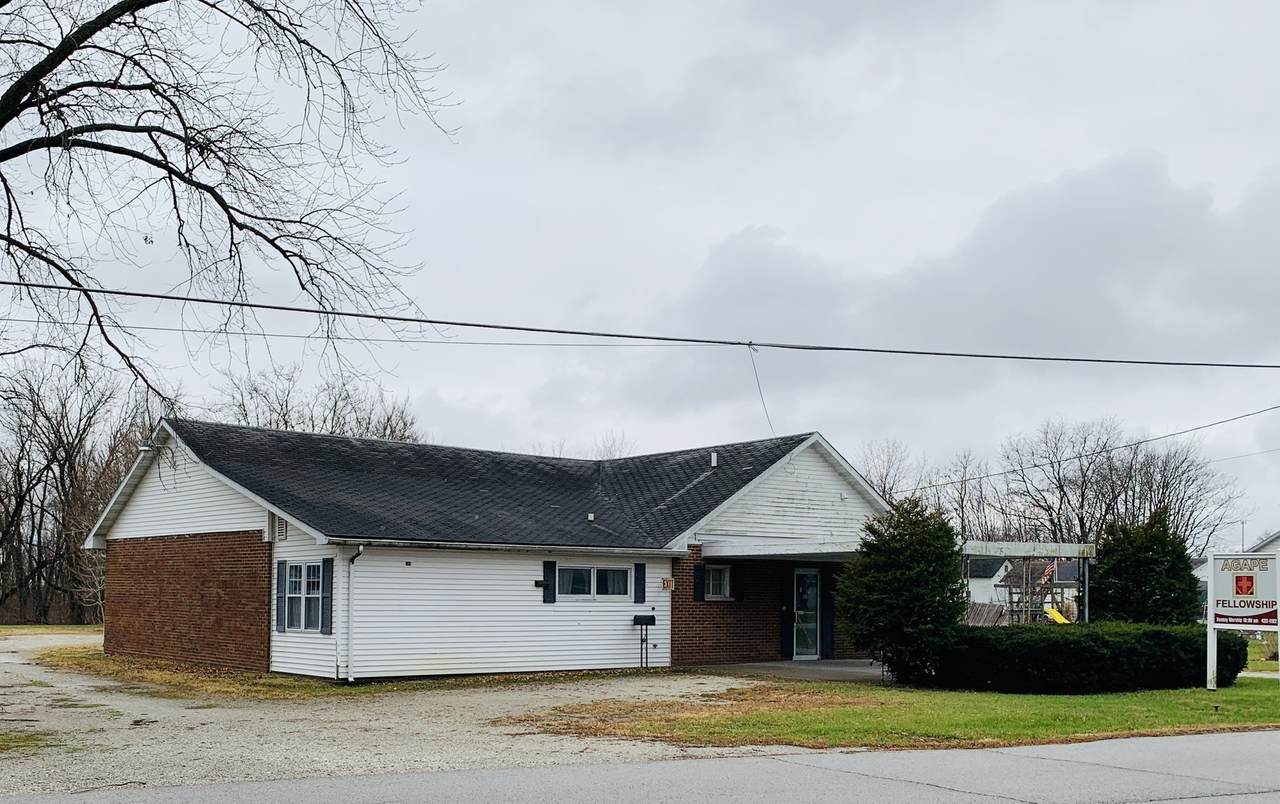 425 North Street - Photo 1