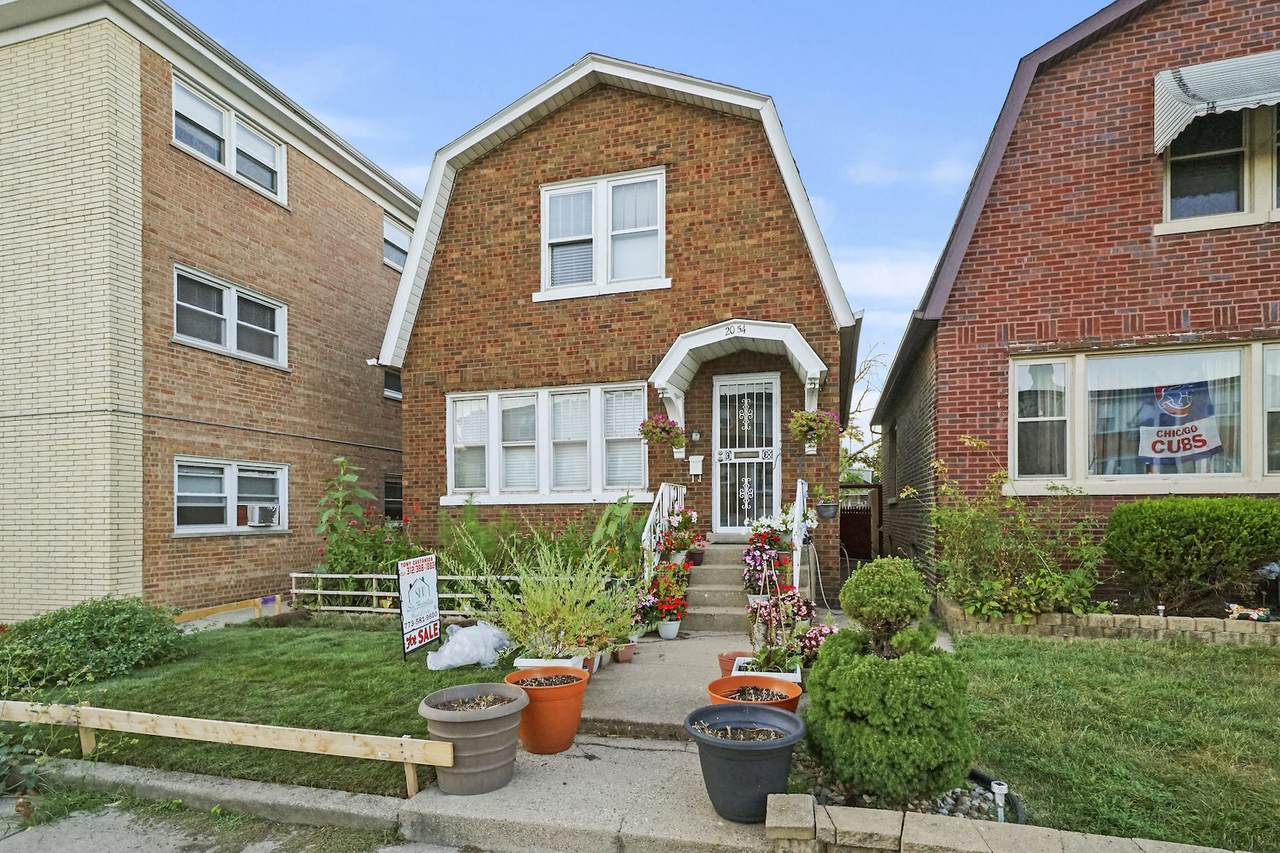 2054 120th Street - Photo 1