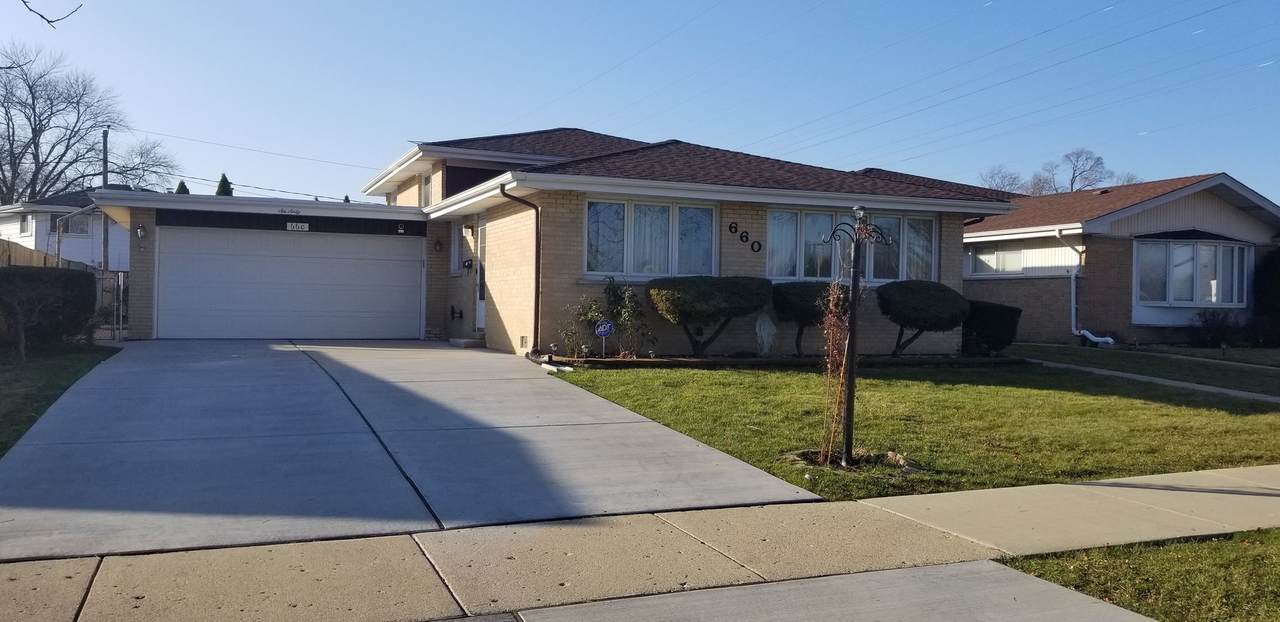 660 Westgate Road - Photo 1