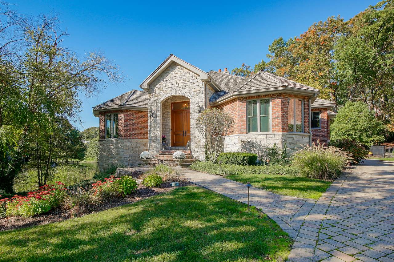 9350 Falling Waters Drive - Photo 1