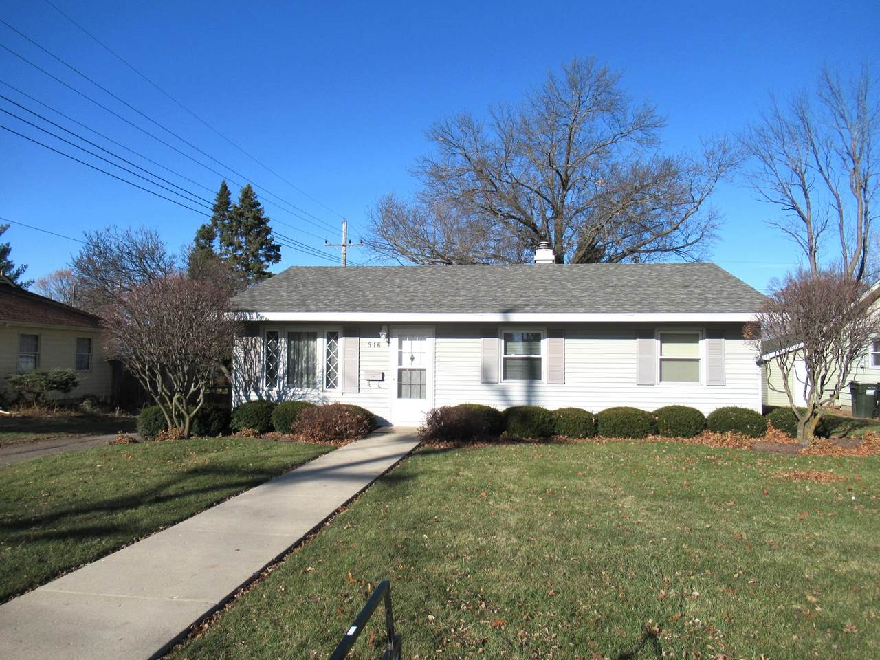 916 Lefevre Road - Photo 1