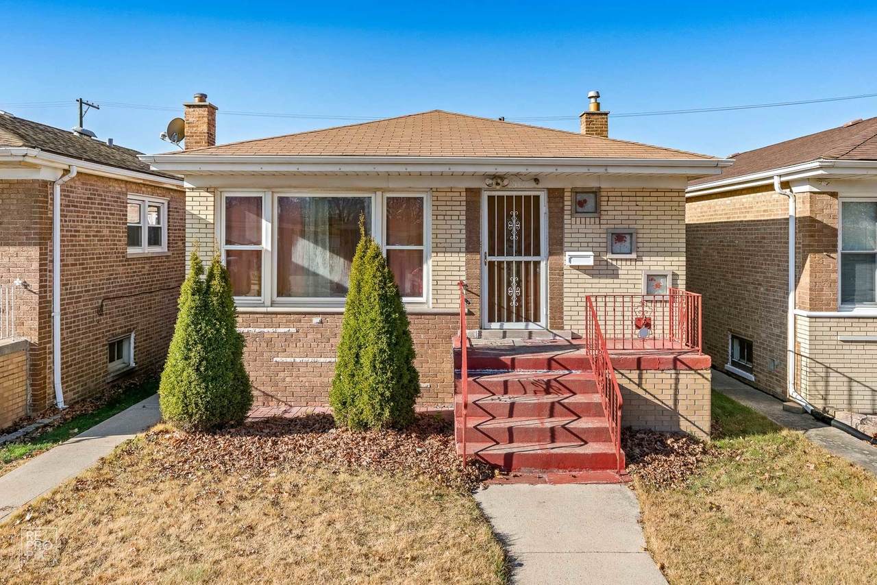 12912 Carondolet Avenue - Photo 1