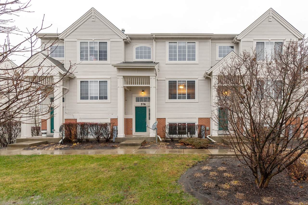 576 Rosehall Lane - Photo 1