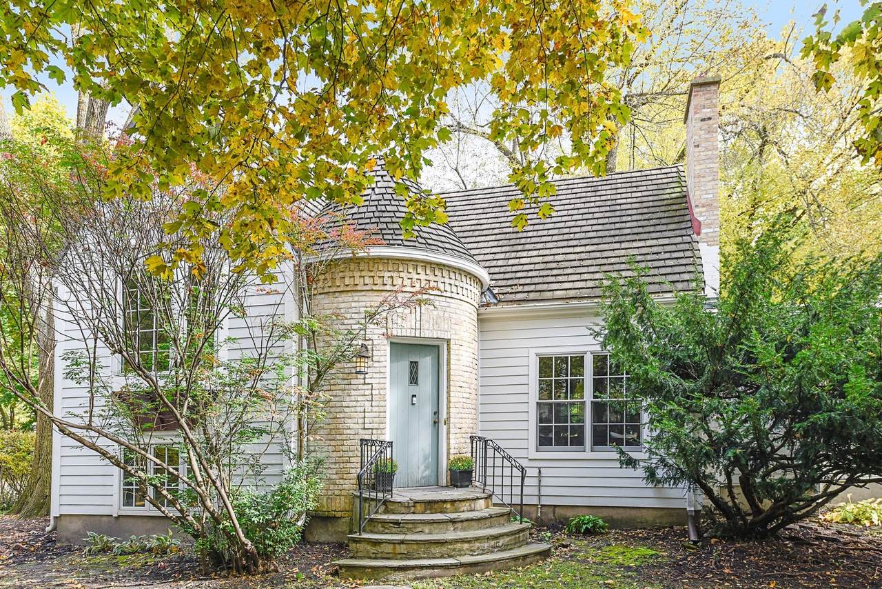 1520 Tower Road - Photo 1