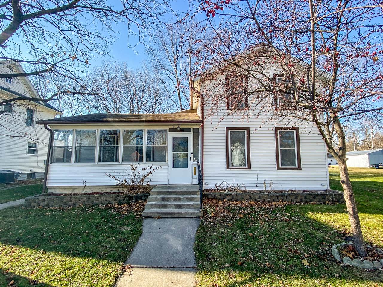 18 Blackstone Avenue - Photo 1