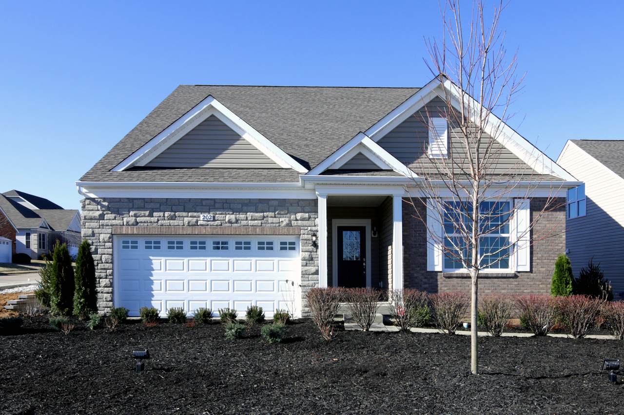 1077 Patricia Drive - Photo 1