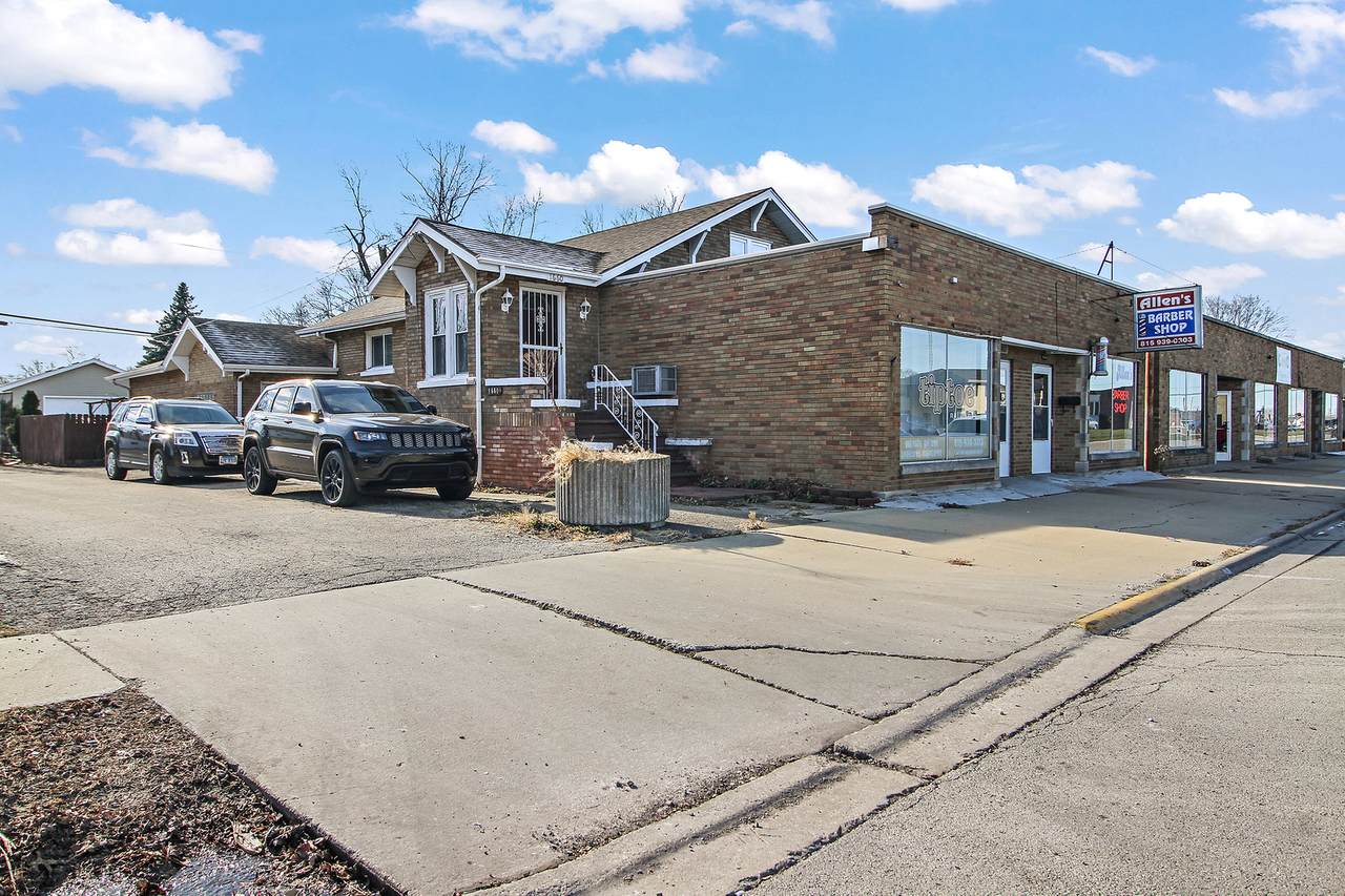 1660 Station Street - Photo 1