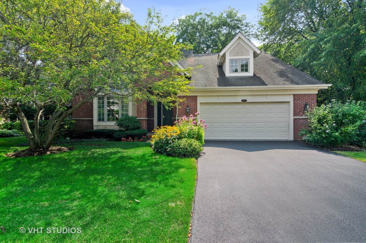 4255 Meadowview Drive - Photo 1