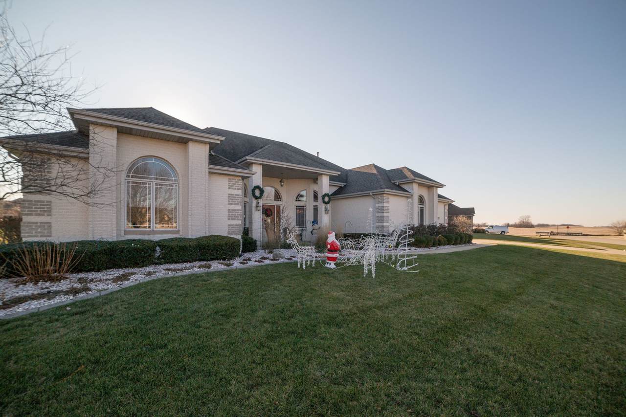 14301 James Lane - Photo 1