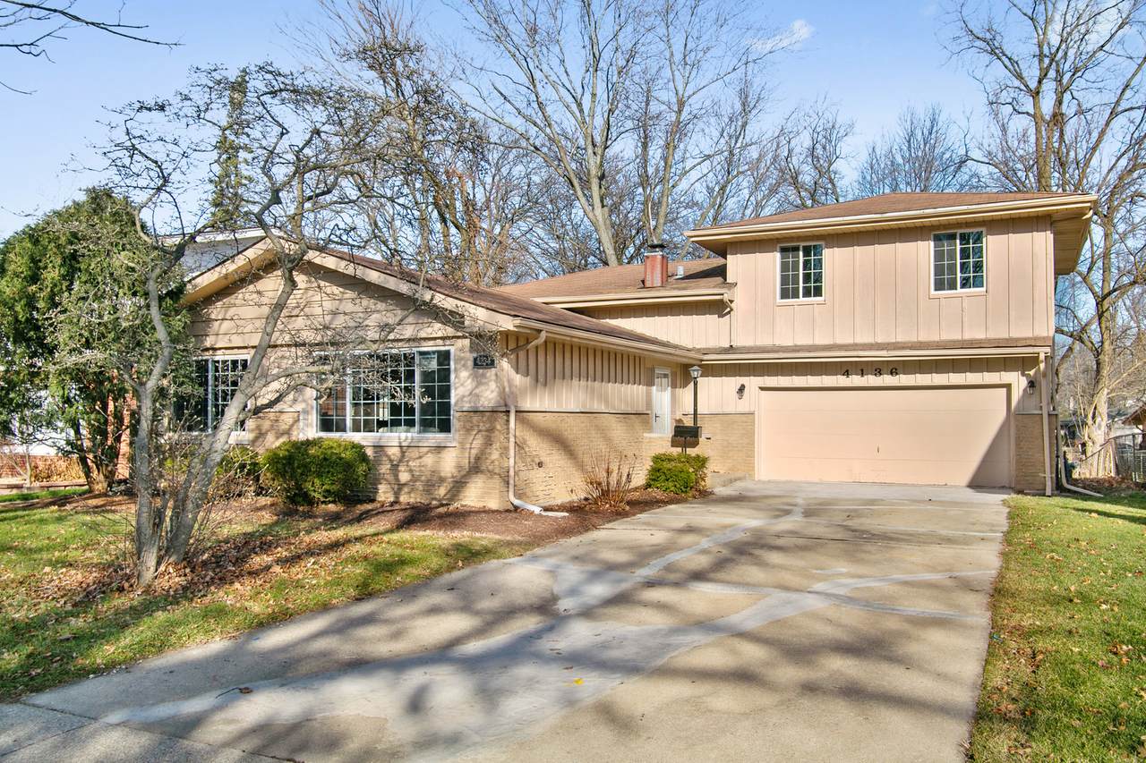 4136 Applewood Lane - Photo 1