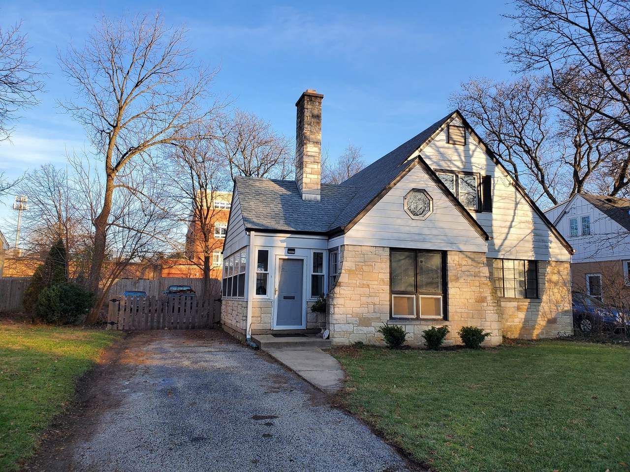 1207 Hutchings Avenue - Photo 1