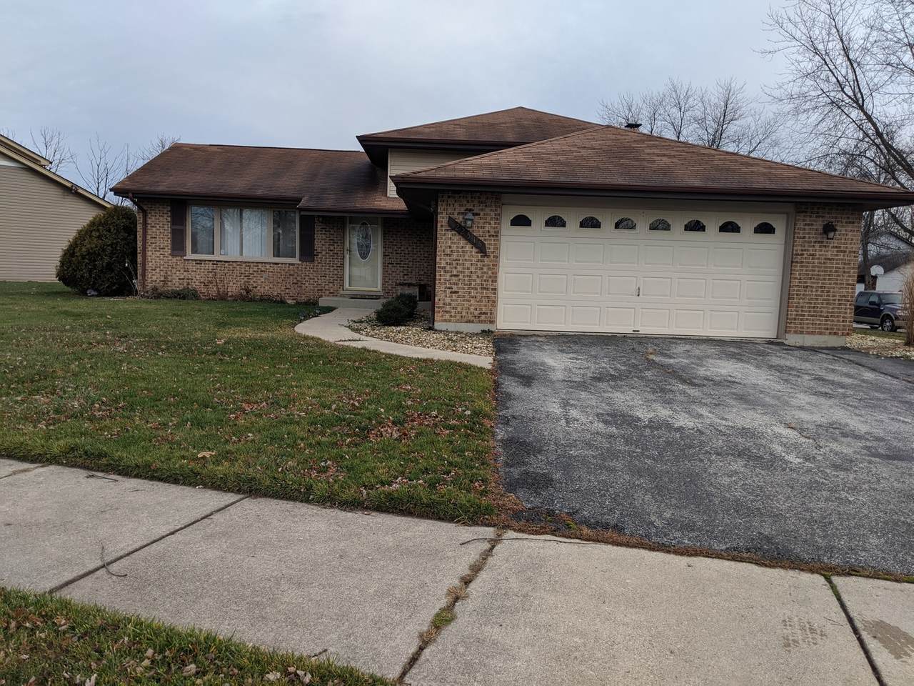 22515 Amy Drive - Photo 1