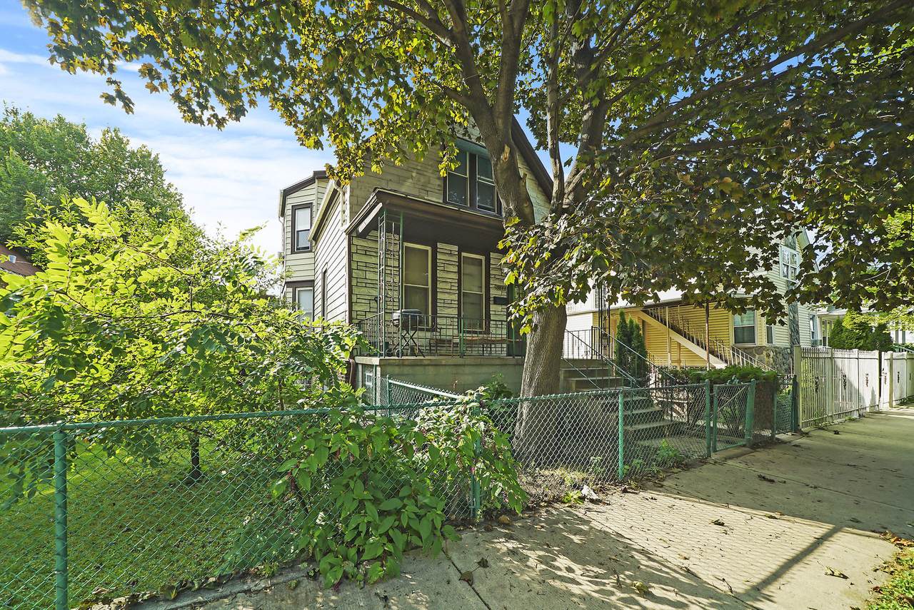 9844 Avenue J Avenue - Photo 1