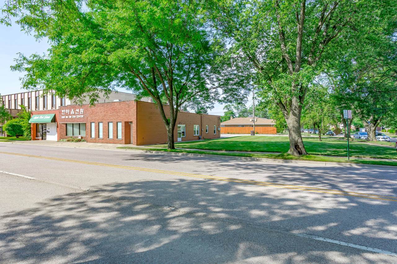 7852 Lincoln Avenue - Photo 1