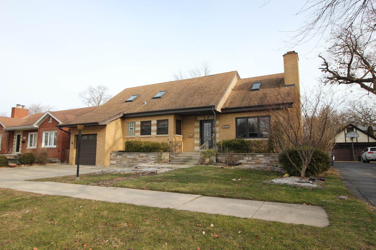 9607 Major Avenue - Photo 1