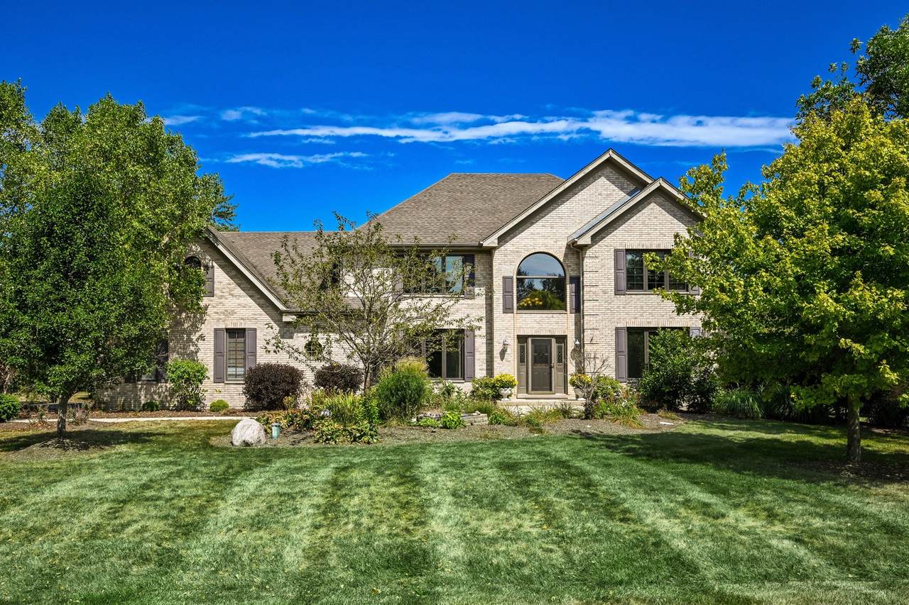 14 Steeplechase Drive - Photo 1