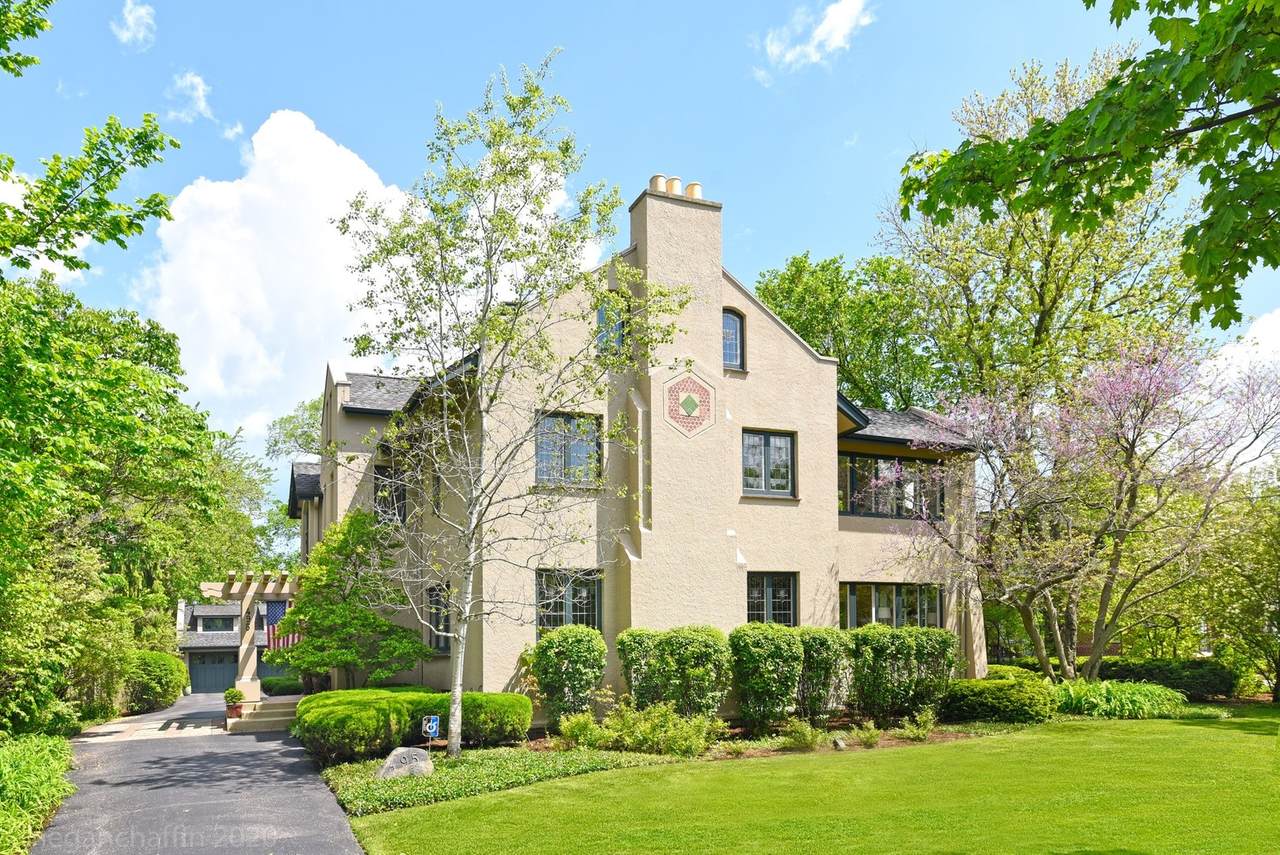 495 Ash Street - Photo 1