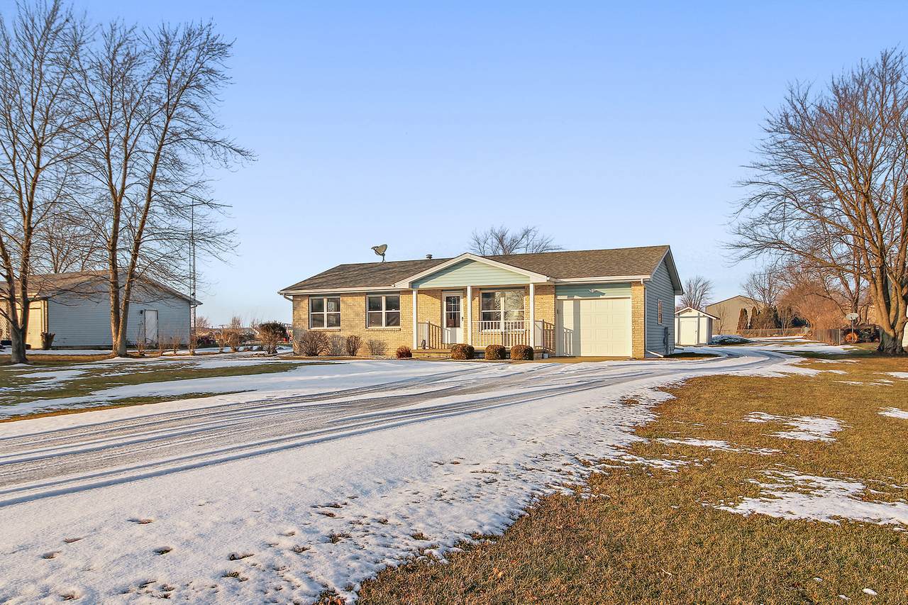 10941 French Street - Photo 1